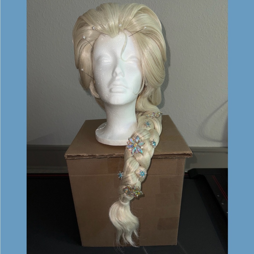 Elsa Braid Cosplay Wig - Royal Wig Co